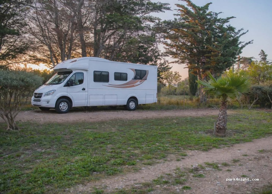 Terrain vue mer - La Palme van et camping-car — foto