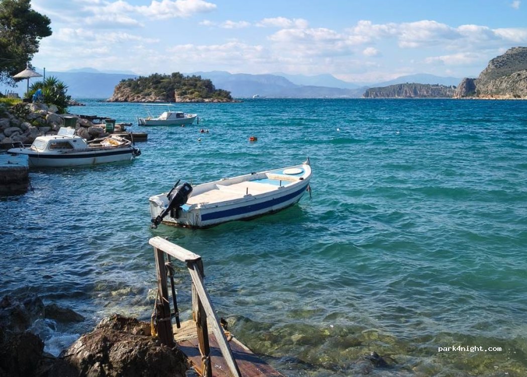 (21100) Municipal Unit of Nafplio - Unnamed Road — foto
