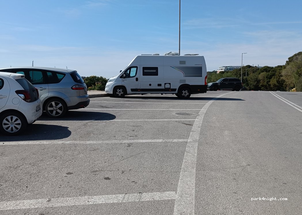 (16671) Vouliagmeni Municipal Unit - Apollonos — foto