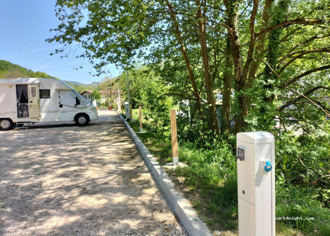 Área de autocaravanas de Lesaka (Navarra) — foto 2