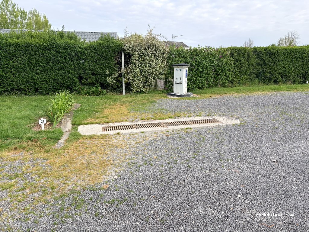 Aires Services camping-car Le Crotoy — foto 4