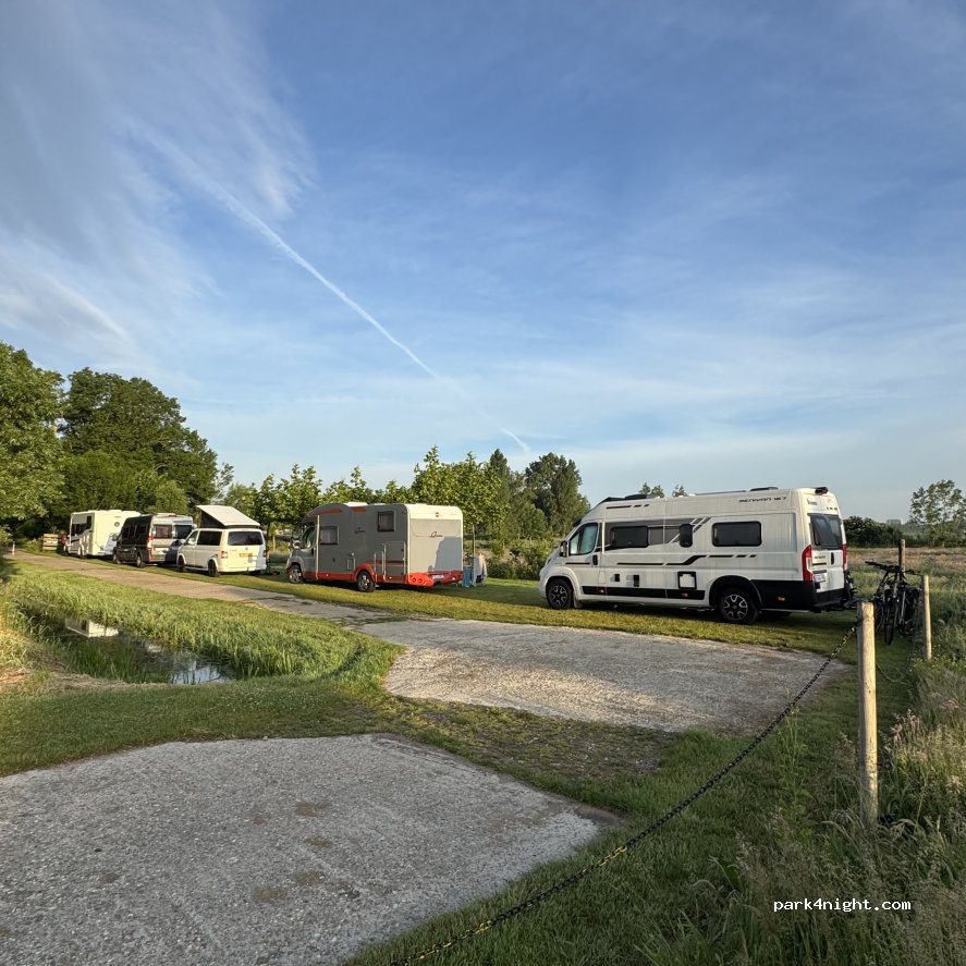 Camper Base Camp — foto 4