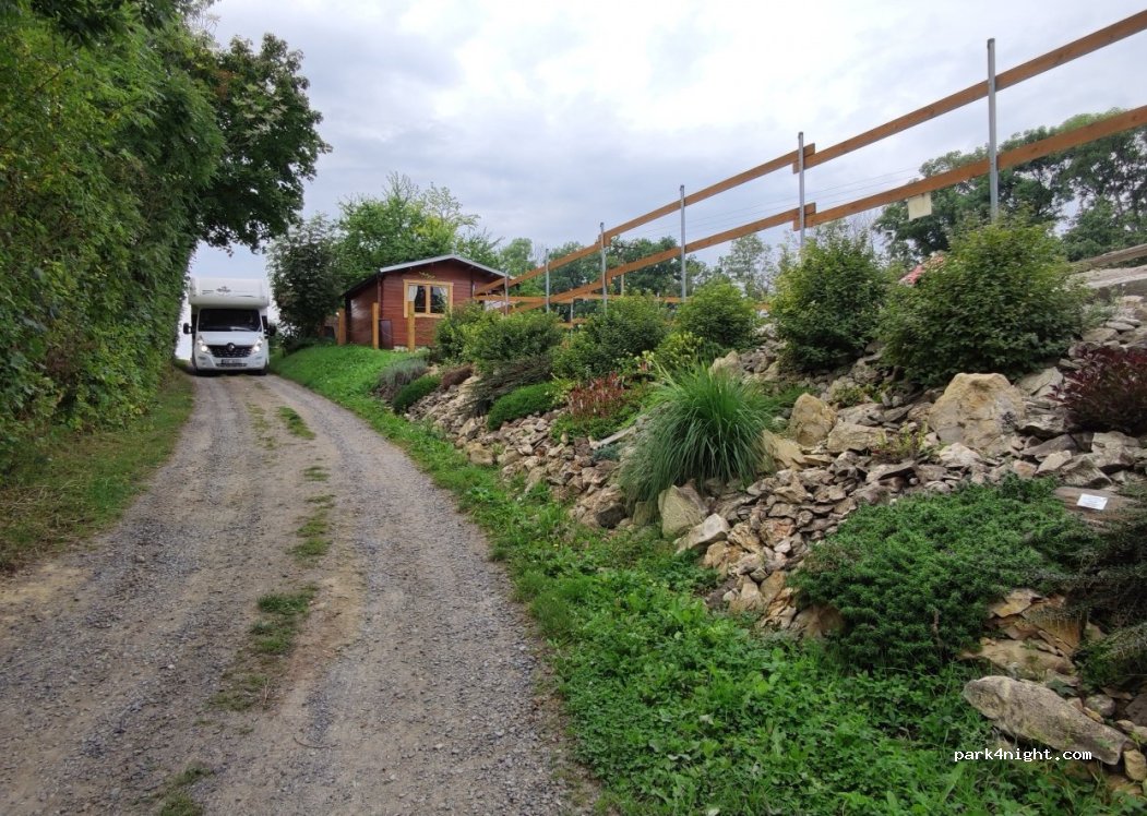 Ranč pod Skálou - stanařský areál — foto 4