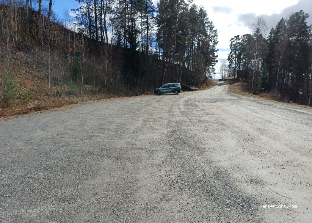 (3303) Hokksund - Lakseveien — foto