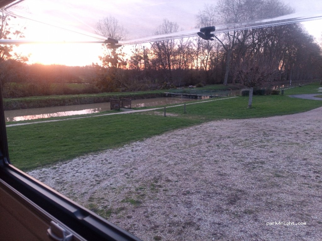 (18410) blancafort - gare des henrys 53 rue du 8 mai — foto 3