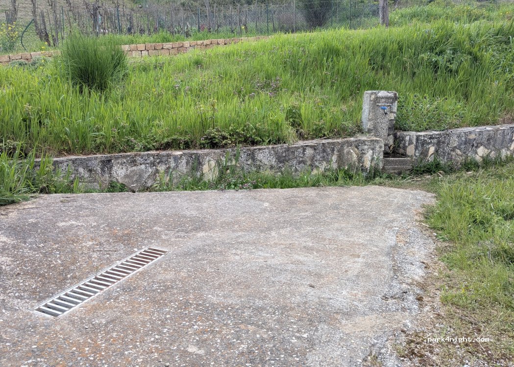 (90020) Blufi - Unnamed Road — foto