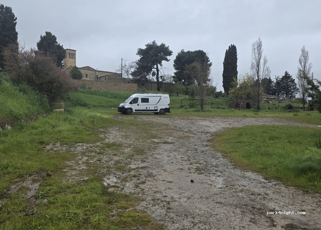 (90020) Blufi - Unnamed Road — foto 3