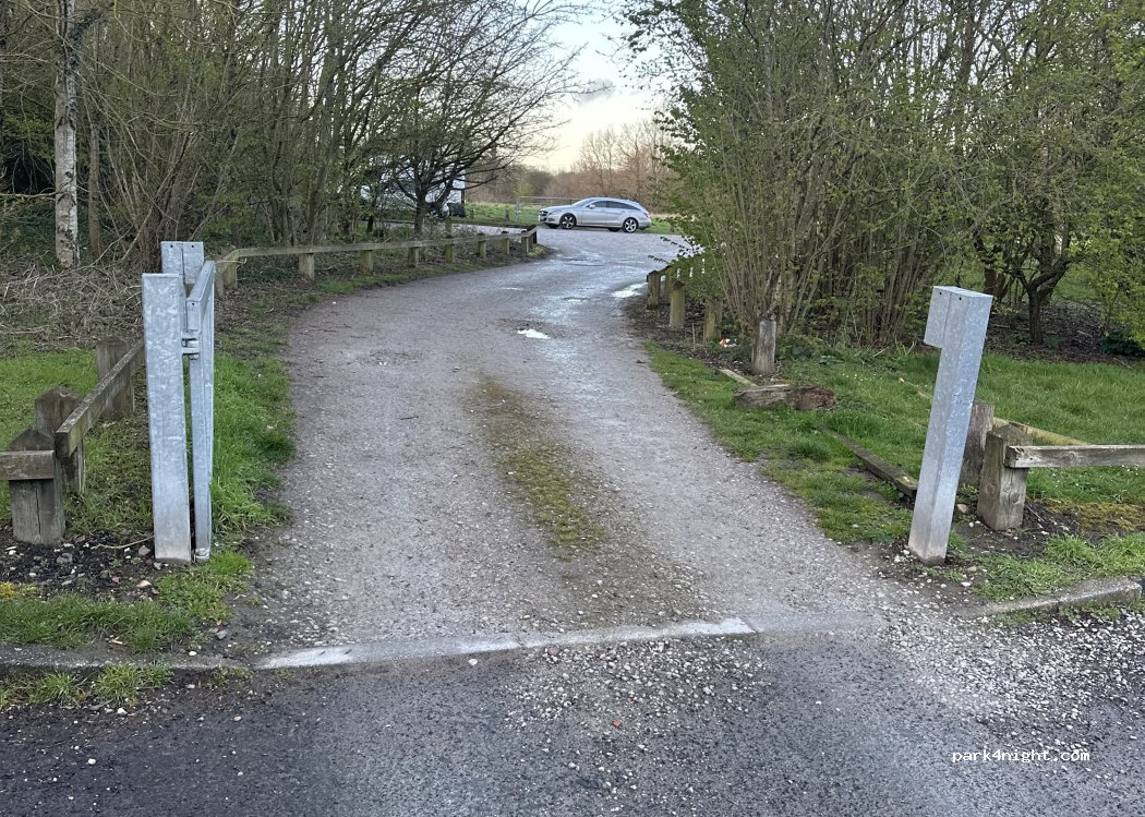 (B72 1JB) Sutton Coldfield - Wylde Green Road — foto