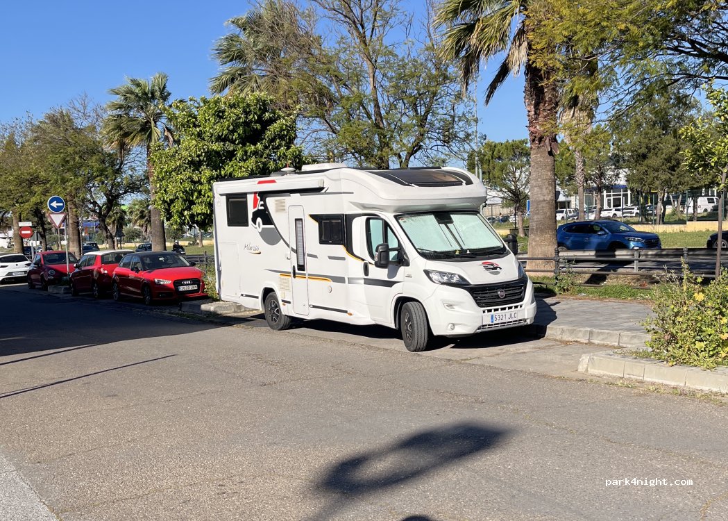 (41100) Coria del Río - Calle Mimbre — foto