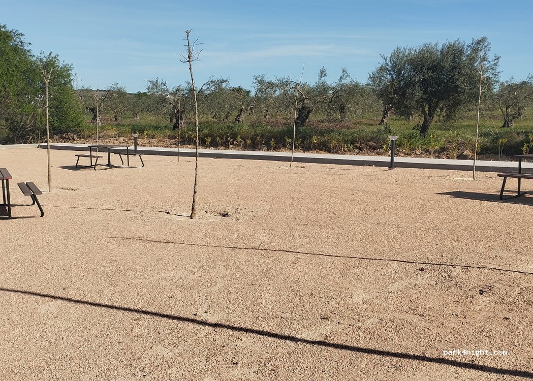 (06130) Valverde de Leganés - Carretera de Olivenza a Valverde de Leganés — foto