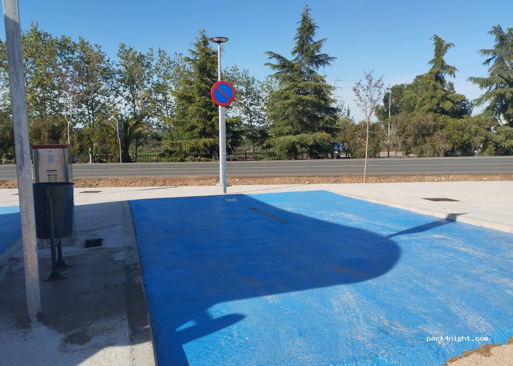 (06130) Valverde de Leganés - Carretera de Olivenza a Valverde de Leganés — foto 3