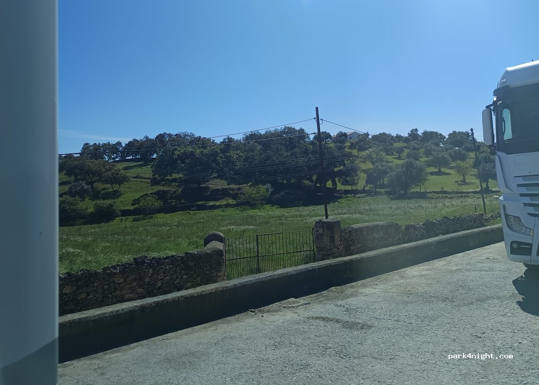 (21250) Rosal de la Frontera - Avenida de Portugal — foto 2