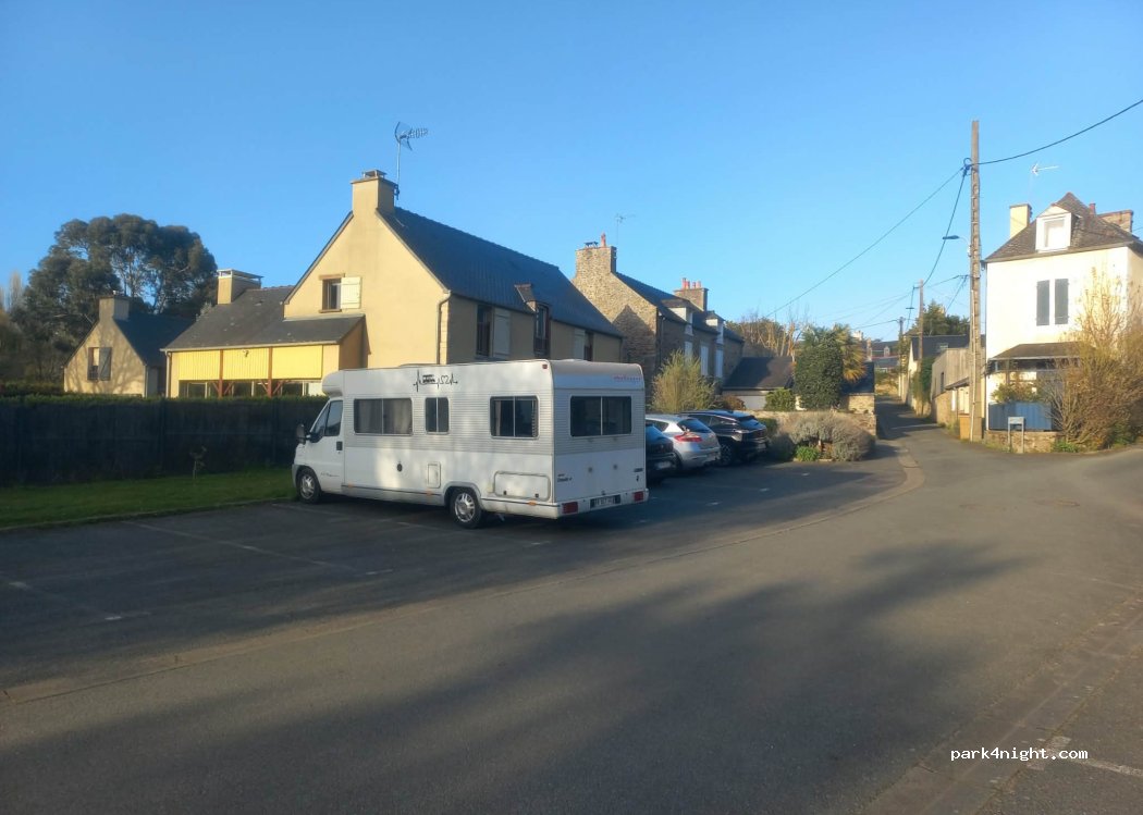 (35800) Dinard - Passage de la Basse Guais — foto