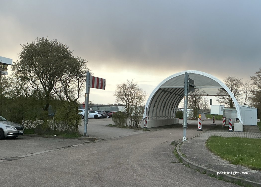 (76473) Iffezheim - K 3758 — foto