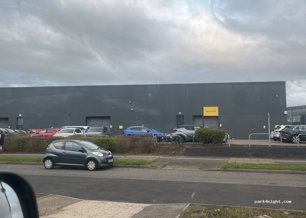(ST16 1GX) Stafford - Mustang Drive — foto