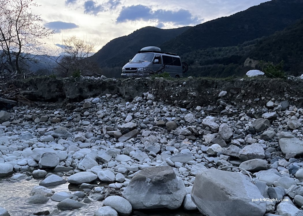 (5405) Bogovë - Poligoni — foto
