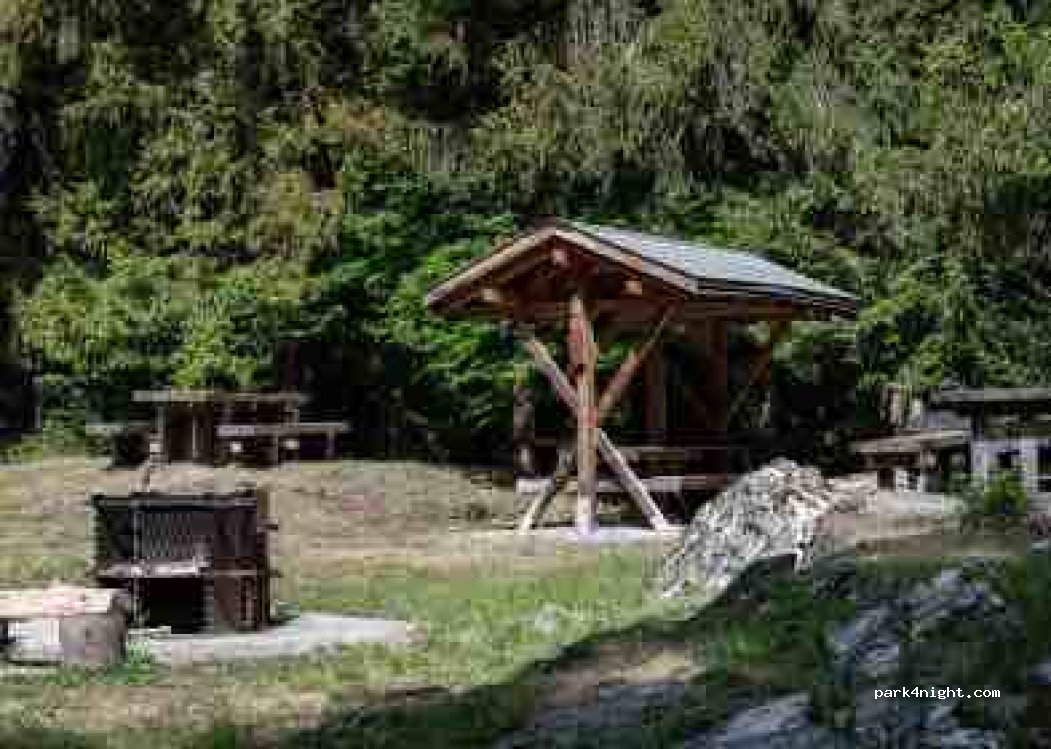 (7137) Ilanz/Glion - — foto