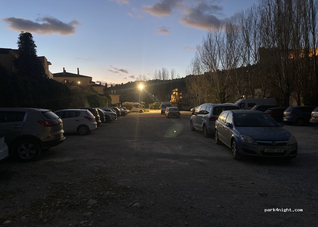 (44580) Valderrobres / Vall de Roures - Calle de Elvira de Hidalgo — foto