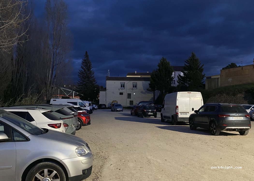 (44580) Valderrobres / Vall de Roures - Calle de Elvira de Hidalgo — foto 2