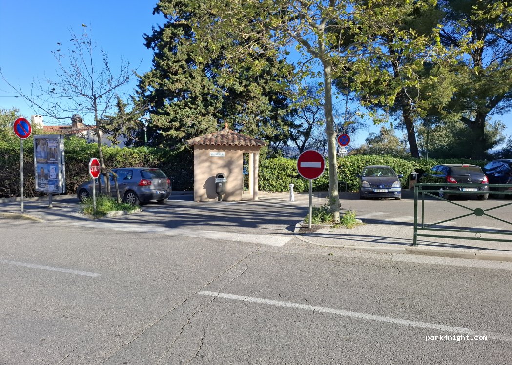 (83400) Hyères - Place du Belvédère — foto