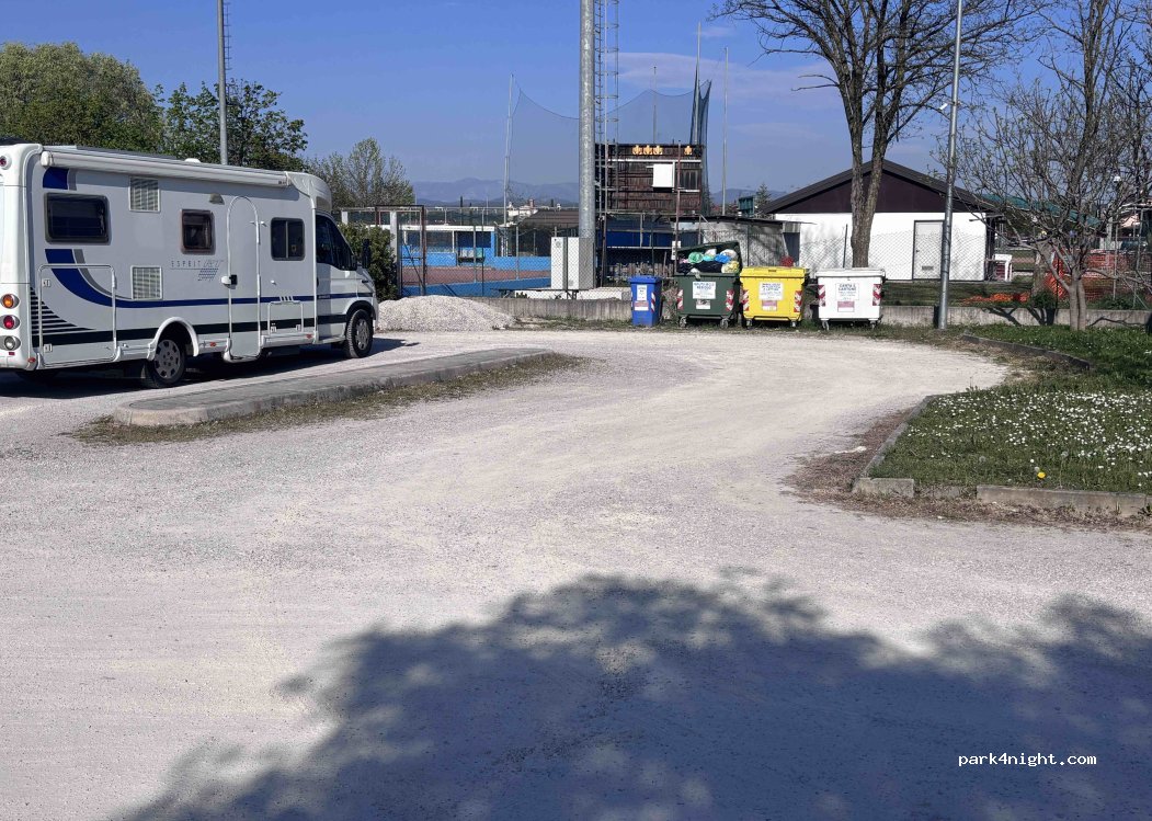 Area Di Sosta camper Staranzano — foto 4