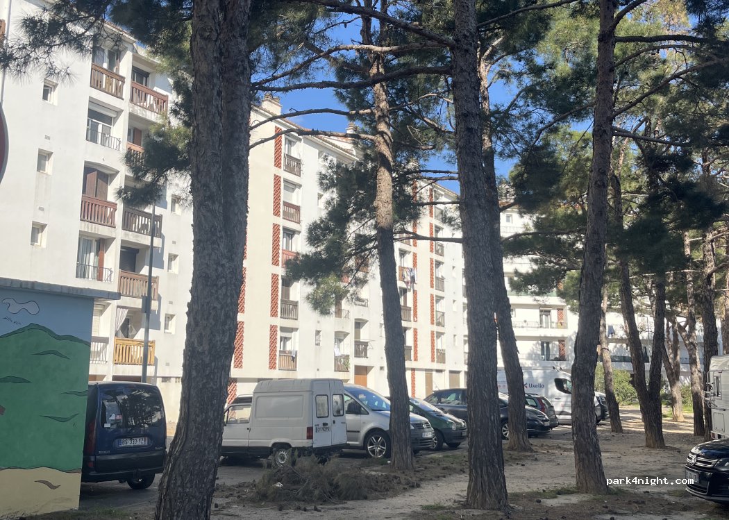(66860) Perpignan - Avenue du Réart — foto