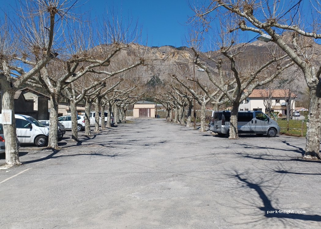 (05110) Monêtier-Allemont - D 12 — foto
