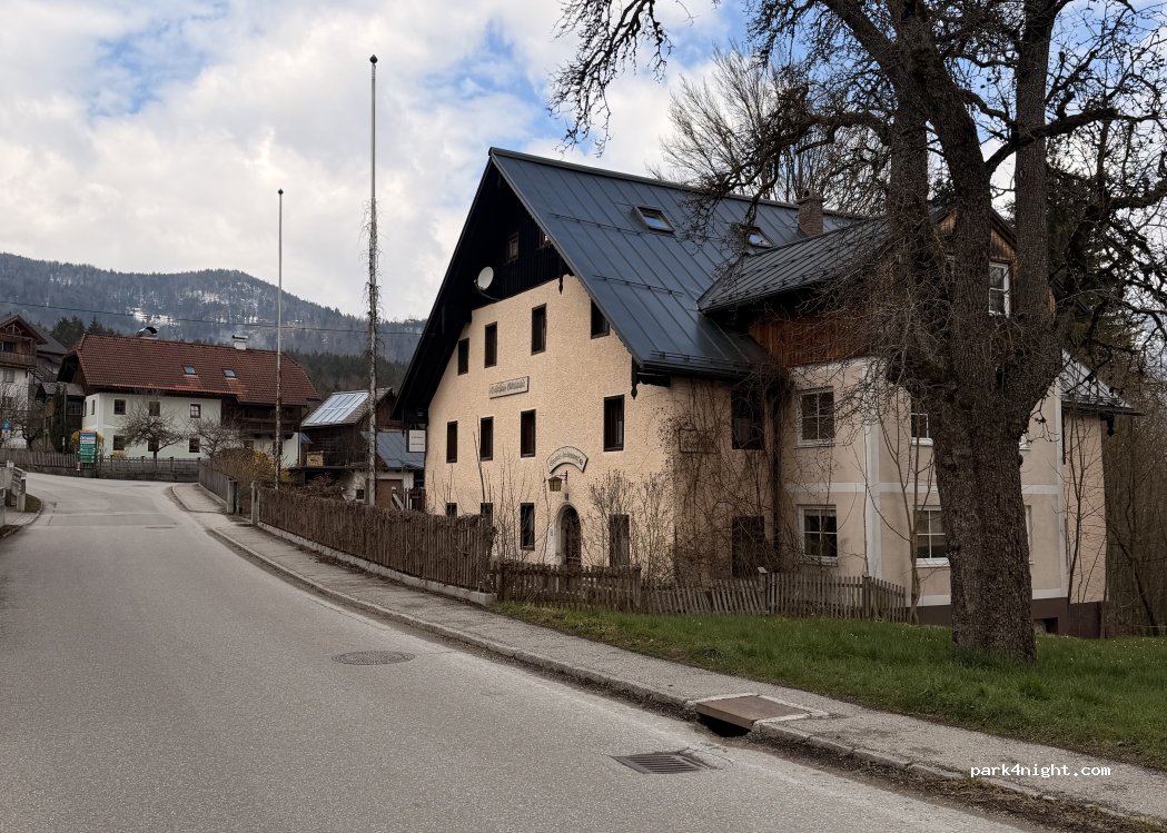 (4822) Bad Goisern am Hallstättersee - Ramsaustraße — foto