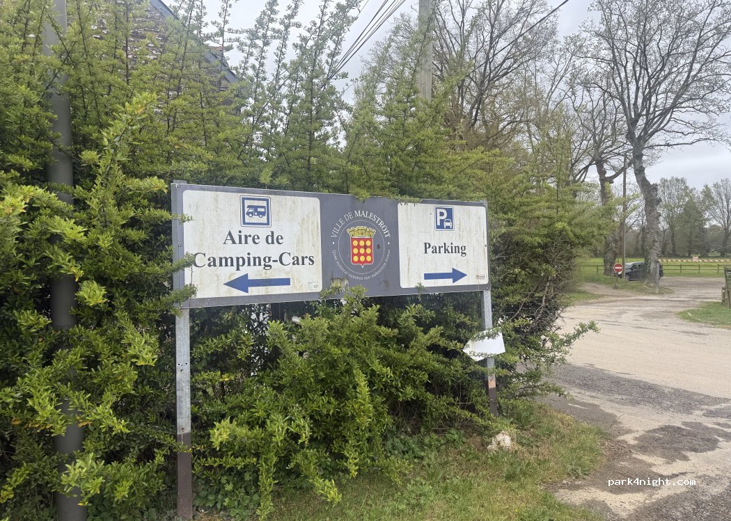 (56140) Malestroit - Unnamed Road — foto 4