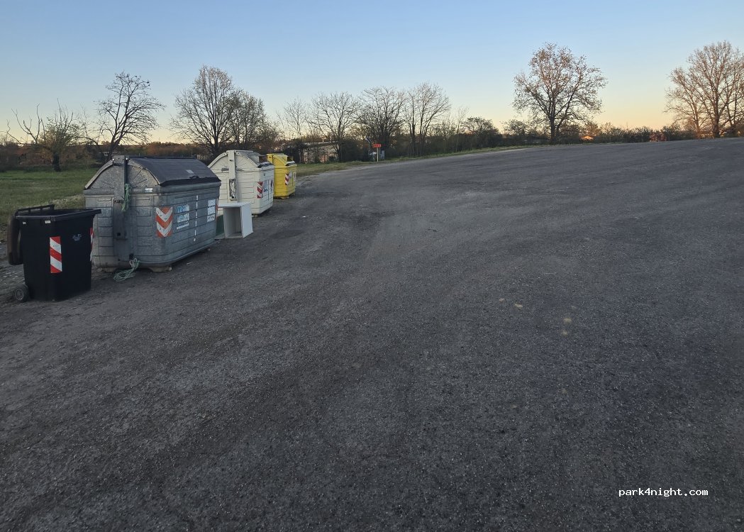 (15122) Castelletto Monferrato - — foto