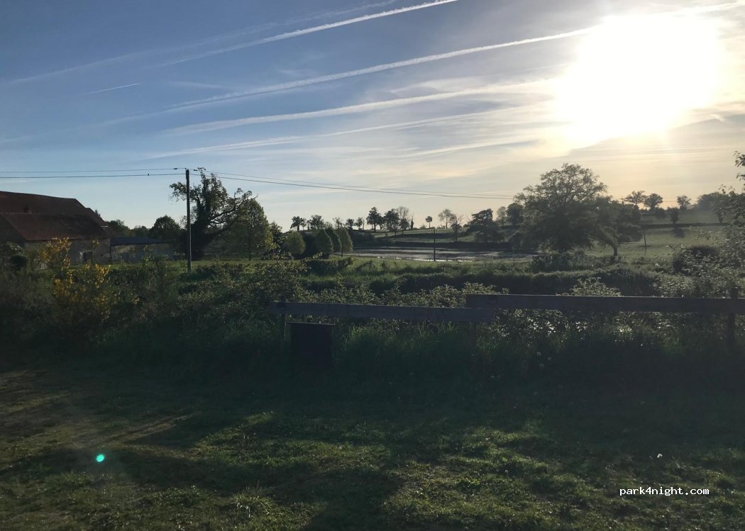 (23130) Peyrat-la-Nonière - — foto 4