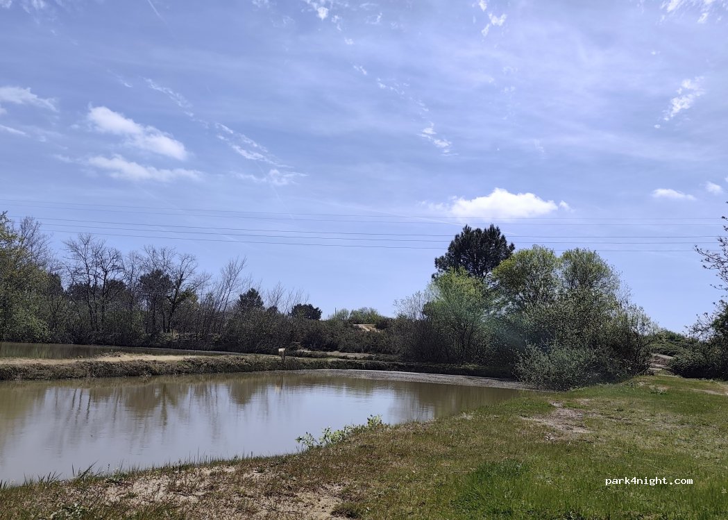 (33820) Saint-Aubin-de-Blaye - — foto