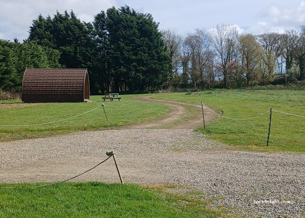 Covert Farm Camping — foto 2