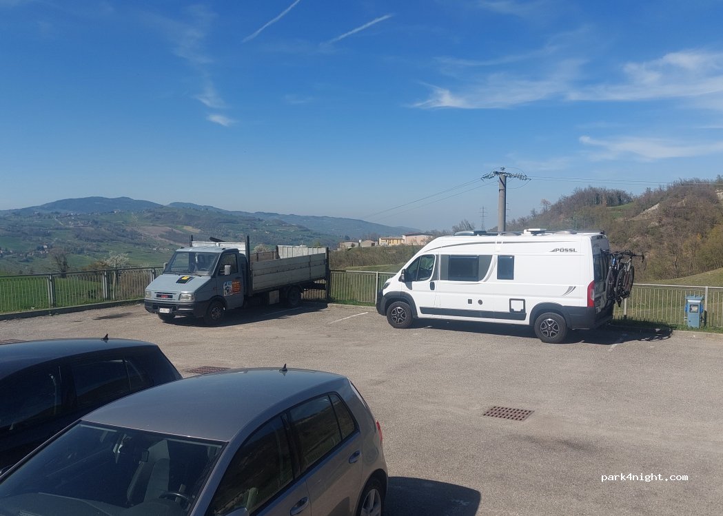 (43028) Tizzano Val Parma - Strada Provinciale 665R Massese — foto 2