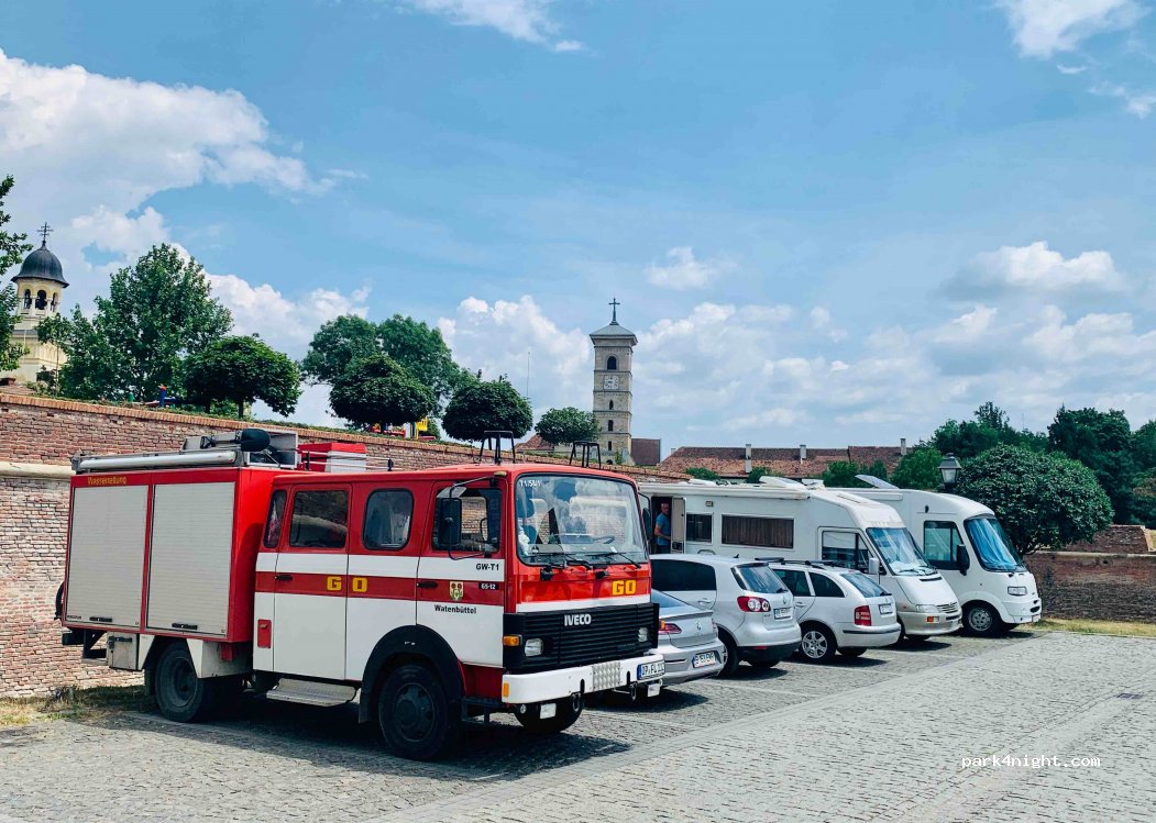 () Alba Iulia - 19a Strada Crișan — foto 3