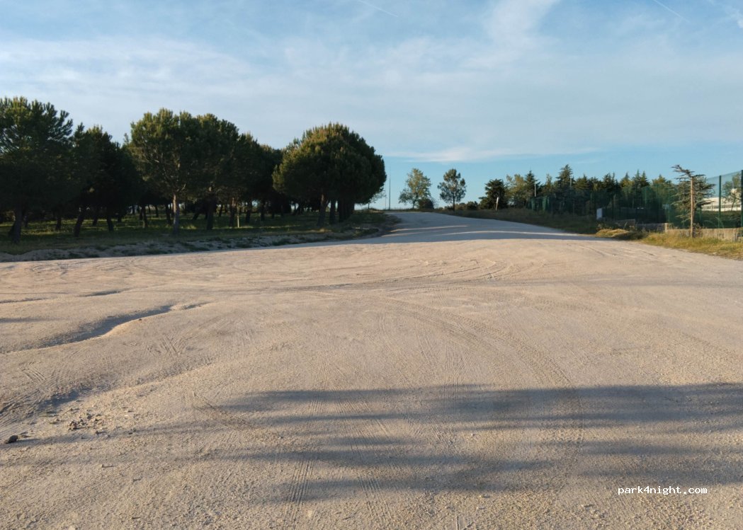 (6000-767) Castelo Branco - Unnamed Road — foto