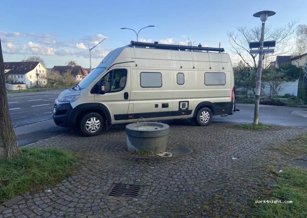 (8046) Zurich - Fronwaldweg — foto