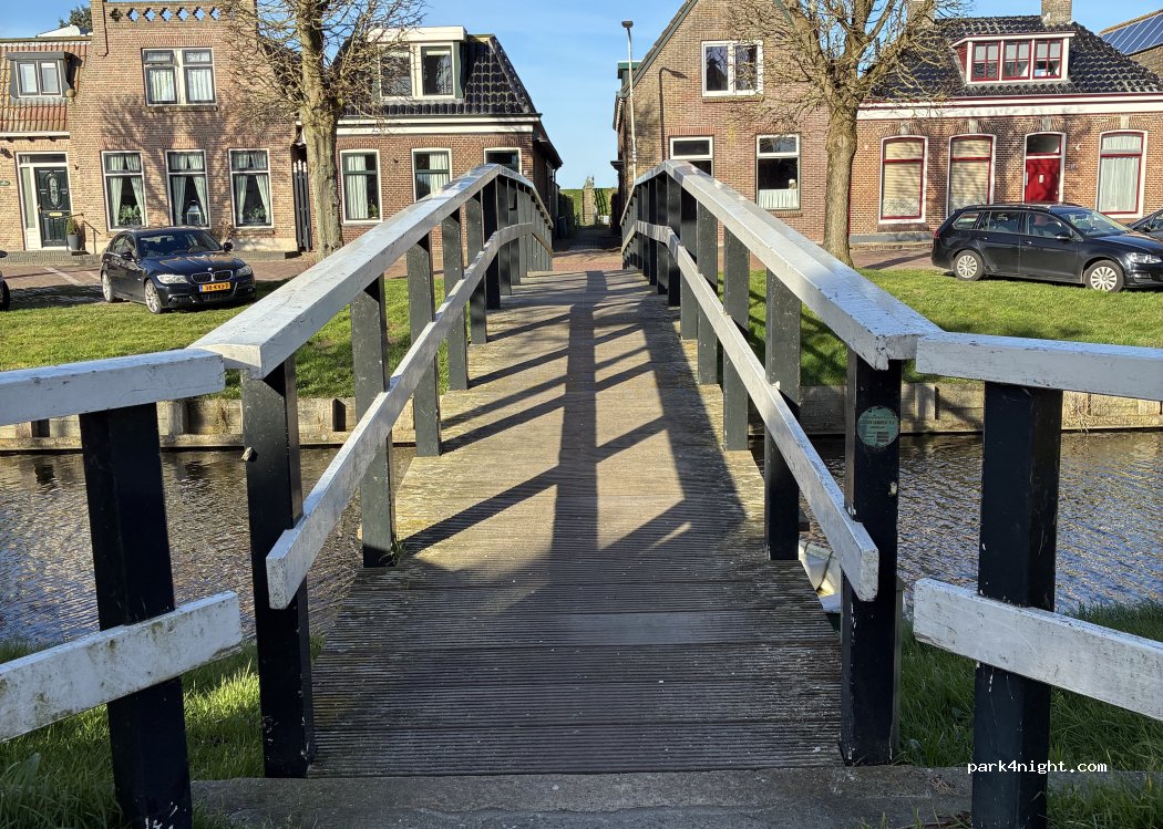 (8715HZ) Súdwest-Fryslân - Voorstraat — foto 2