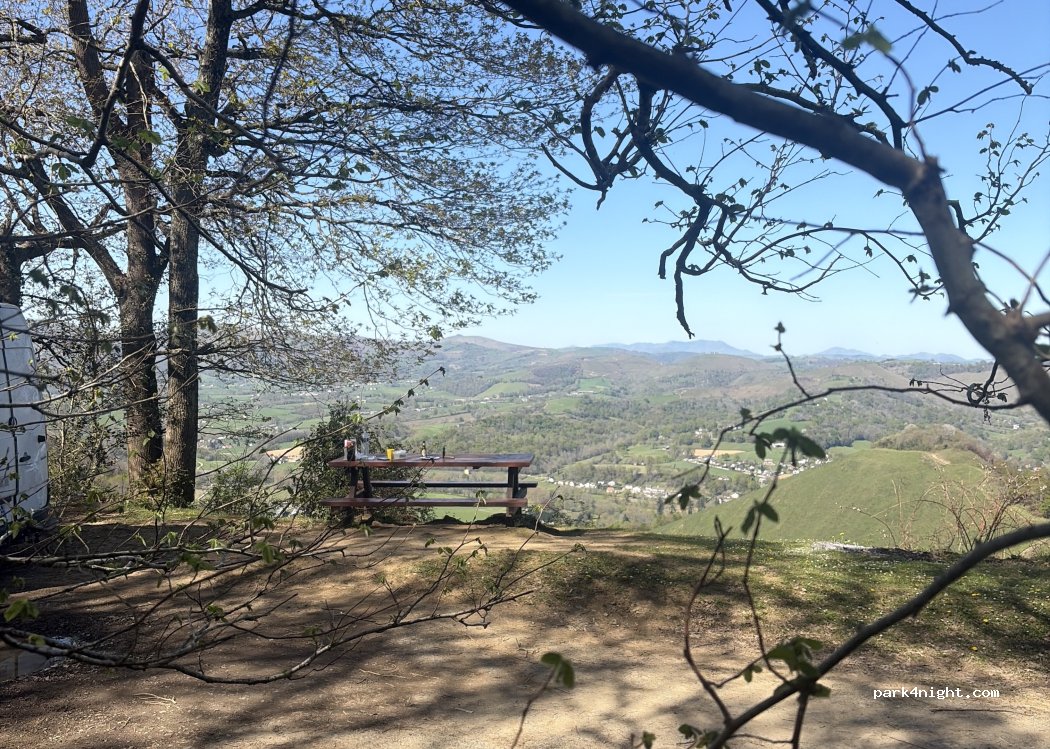 (64130) Gotein-Libarrenx - Chemin d'Abotia — foto