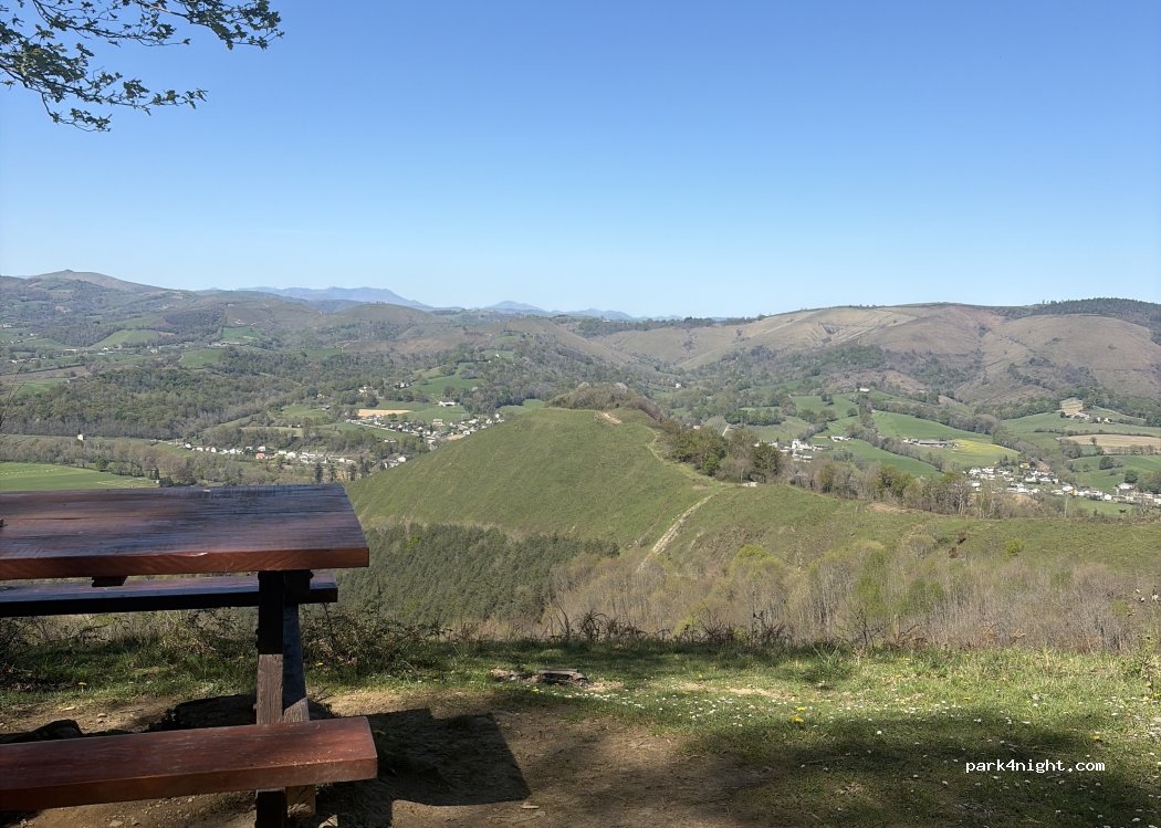 (64130) Gotein-Libarrenx - Chemin d'Abotia — foto 2