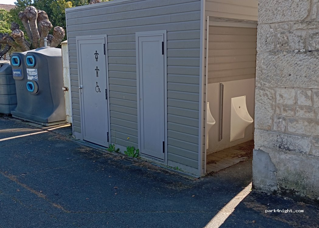 (85200) Longèves - Rue de la Mairie — foto 3