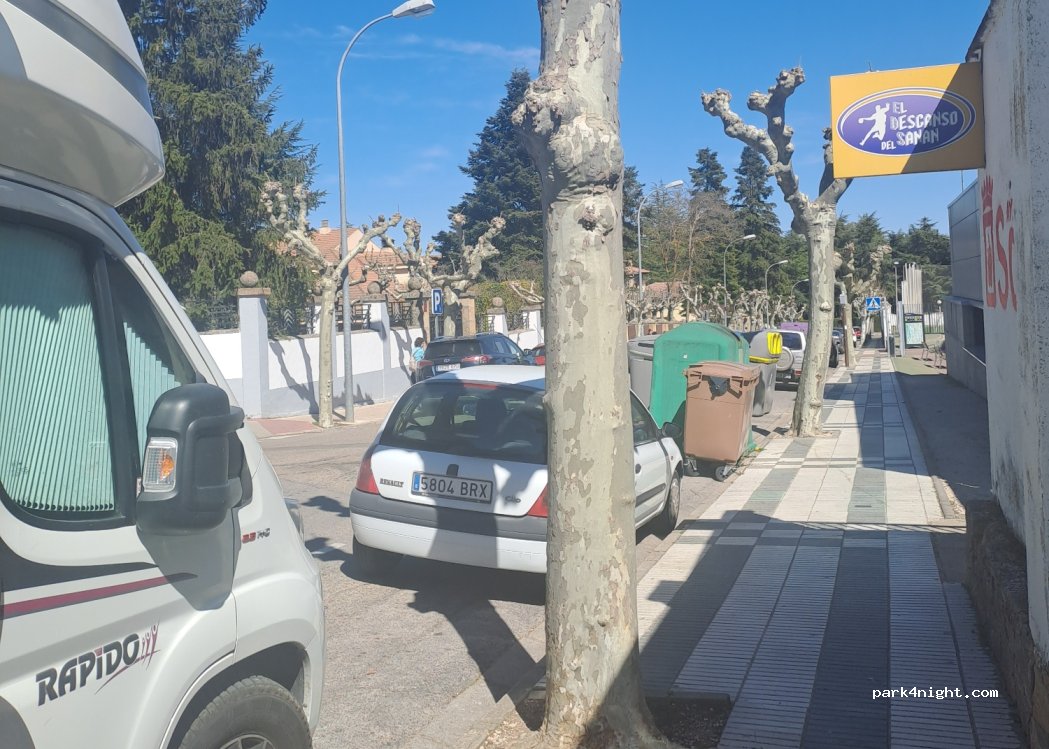 (42004) Soria - Calle Geólogo Palacios — foto