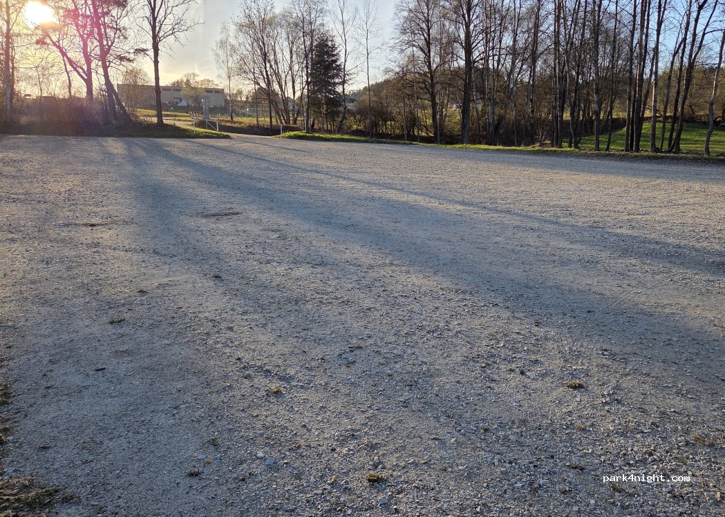 (38719) Hoslovice - Unnamed road — foto 2