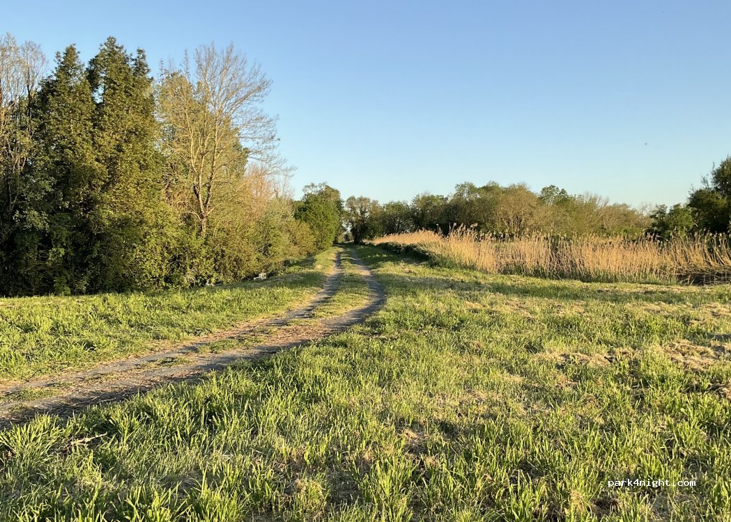 (17600) Le Gua - Rue du Port — foto 2