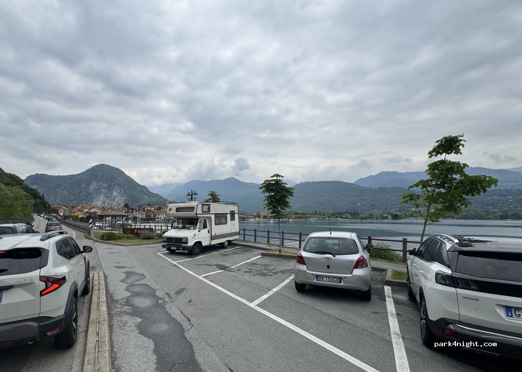 (28835) Baveno - Strada Nazionale Sempione Feriolo — foto