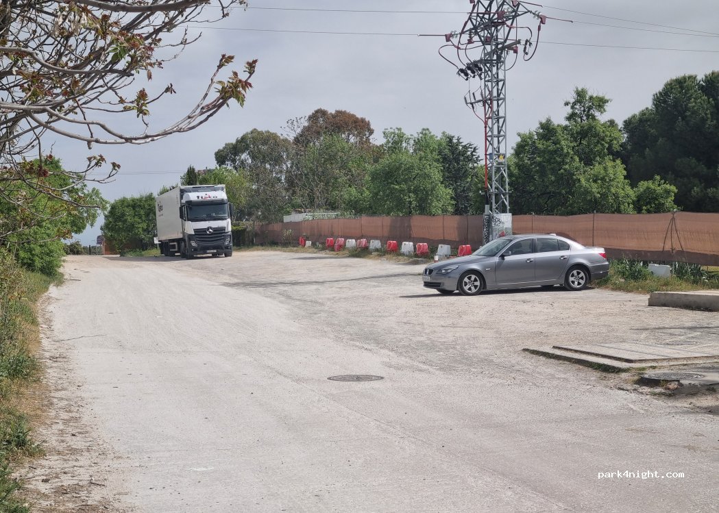(28001) Madrid - Carretera de Fuencarral a El Pardo — foto 2