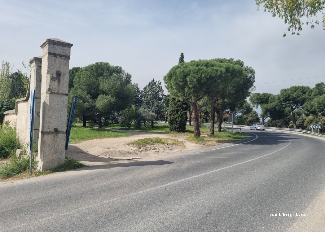 (28001) Madrid - Carretera de Fuencarral a El Pardo — foto 3
