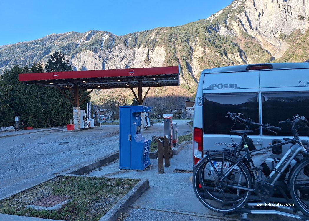 (38520) Le Bourg-d'Oisans - Avenue Aristide Briand — foto