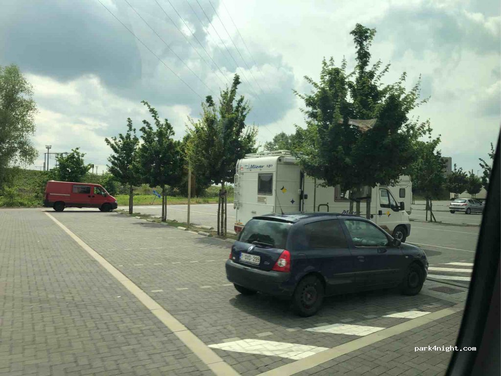 (9000) Gent - 18 Vliegtuiglaan — foto