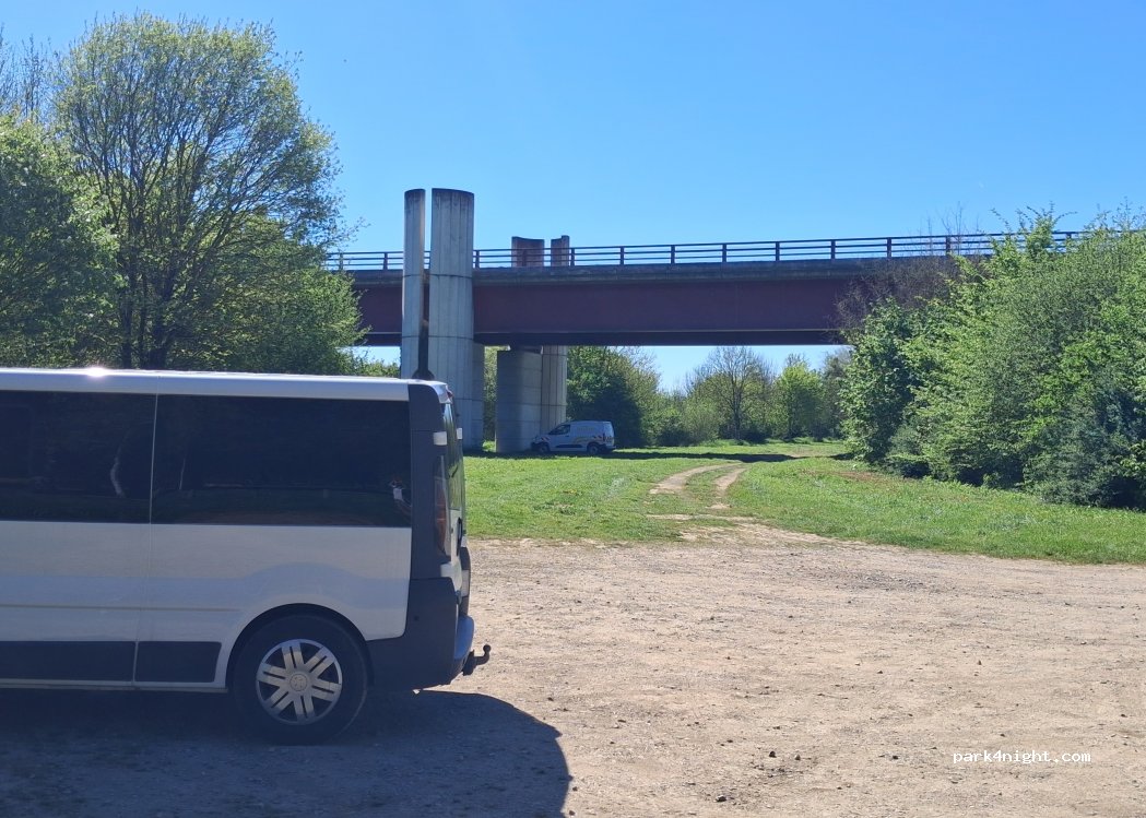 (86300) Chauvigny - D 8 — foto
